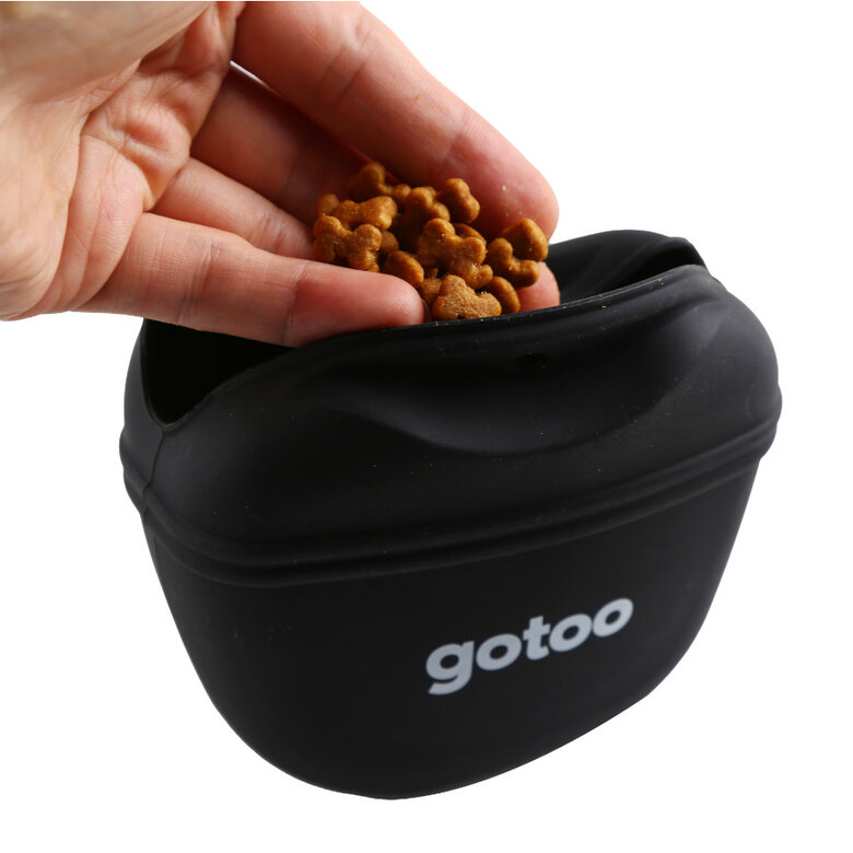 Gotoo Porta Snacks de silicone preto para cães,  Imagem número 4 Gotoo Porta Snacks de silicone preto para cães, , large Imagem número 4