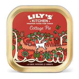 Lily's Kitchen Comida h&uacute;mida de novilho com legumes para c&atilde;es