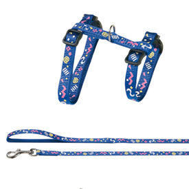 Flamingo Arn&eacute;s con Correa Party para gatos