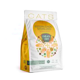 Natura Diet Esterilizado Frango e Legumes ração para gatos